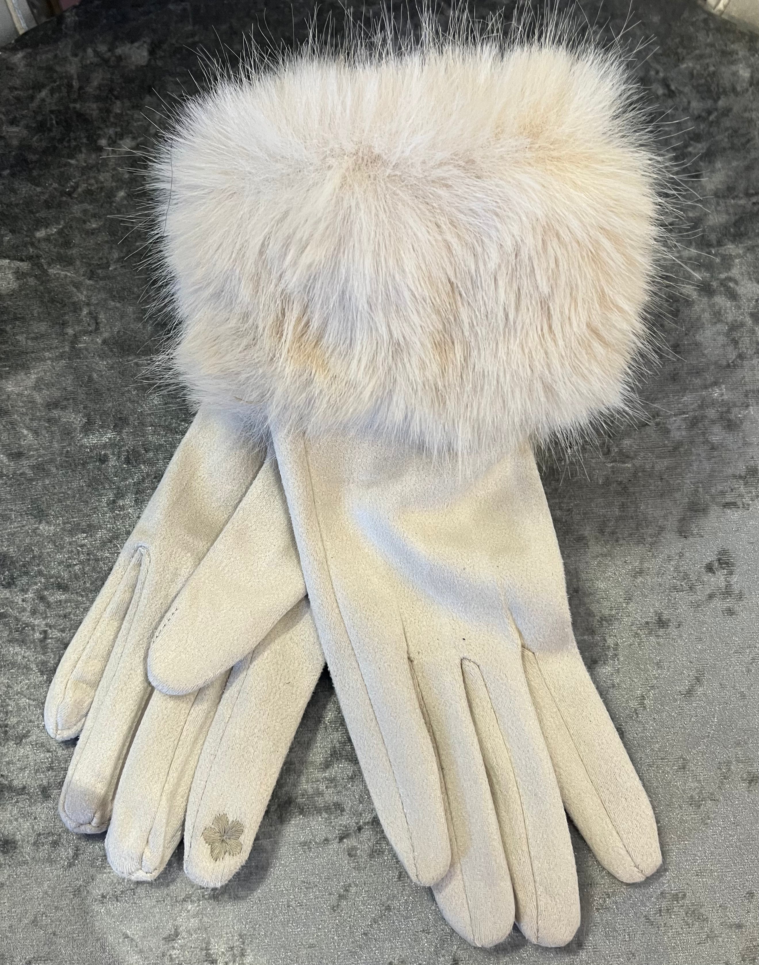 Faux Fur Trim Gloves > Cream