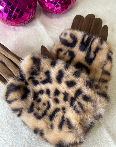 Leopard Print Gloves > Chocolate