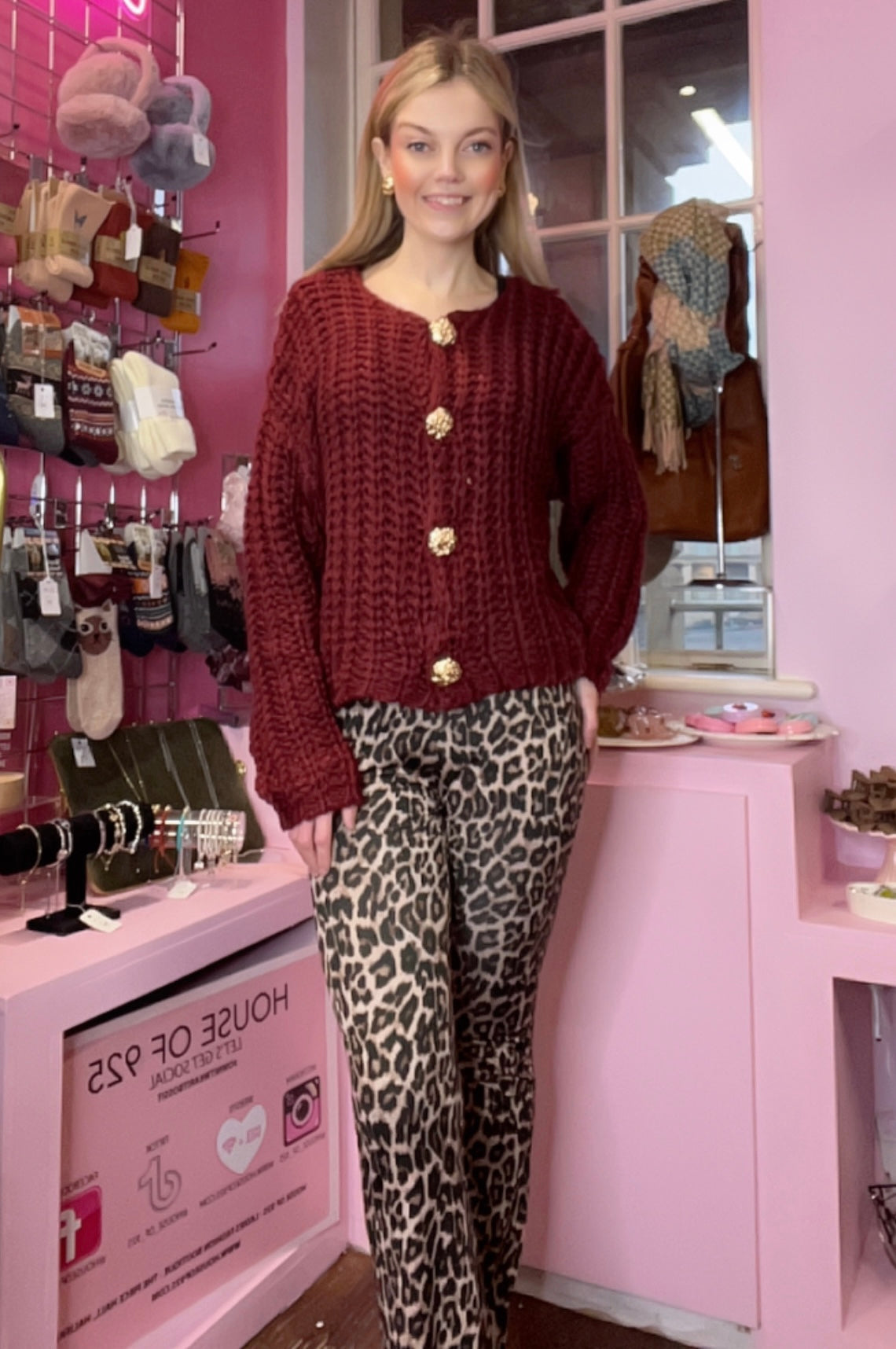 Chunky Knit Cardigan / Burgundy